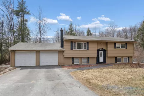 20 Tenley Dr, Lebanon, NH 03784