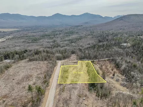000 Ridge Rd #43, Bethlehem, NH 03574