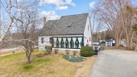 6 Donna Dr, Pembroke, NH 03275