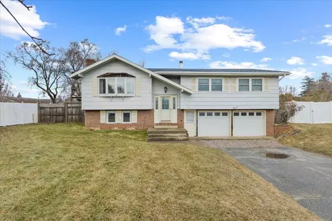 92 Dunlop Way, Colchester, VT 05446