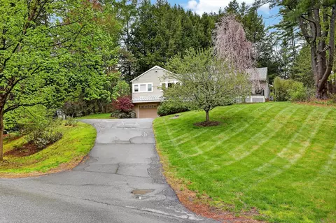 9 Wyeth Rd, Hanover, NH 03755