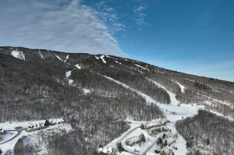 View/Area - 292 Okemo Trailside Ext #34E, Ludlow, VT 05149 photo 2 of 5