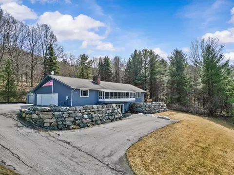 445 S Main St, St. Albans Town, VT 05478