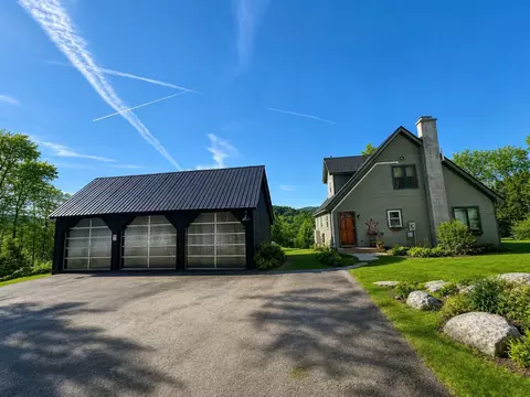 198 E Hill Rd, Wardsboro, VT 05355