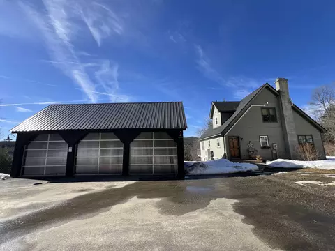 198 E Hill Rd, Wardsboro, VT 05355