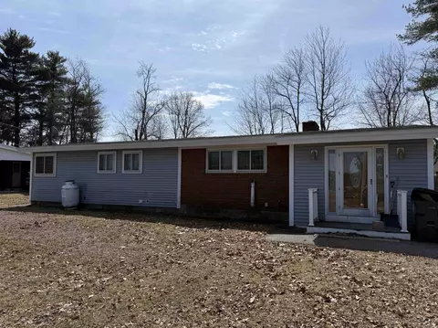 21 Roycraft Rd, Manchester, NH 03103