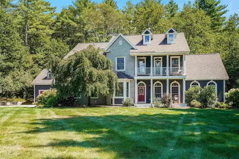 1 Deer Track Ln, Concord, NH 03301