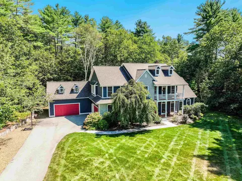 1 Deer Track Ln, Concord, NH 03301