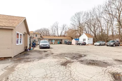 Exterior - 852 Lafayette Rd, Hampton, NH 03842 photo 6 of 8