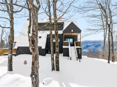 764 Upper Sparrow Hawk Rd, Rochester, VT 05767