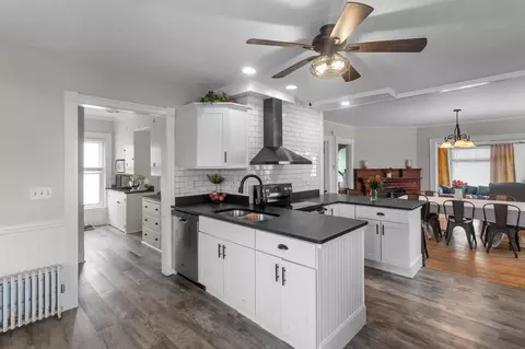 66 Gold St, Manchester, NH 03103