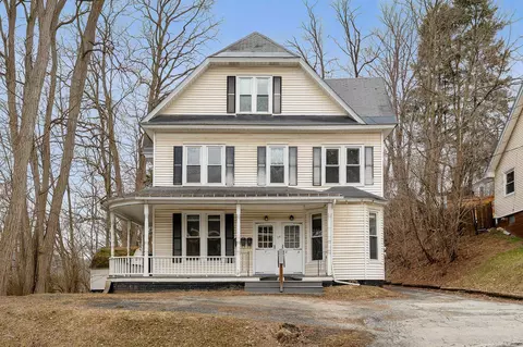 38 Long St, Barre, VT 05641