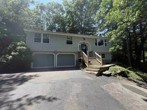 85 Taylor St, Nashua, NH 03060