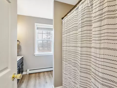 Bath - 567 Kittell Rd, Sheldon, VT 05483 photo 1 of 4