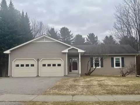 7 Chelsea Rd, Essex Junction, VT 05452