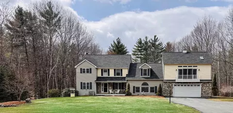 87 Juniper Dr, Goffstown, NH 03045