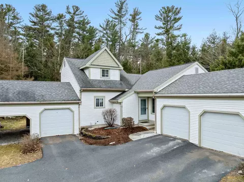 54 Starbird Rd # C, Jericho, VT 05465