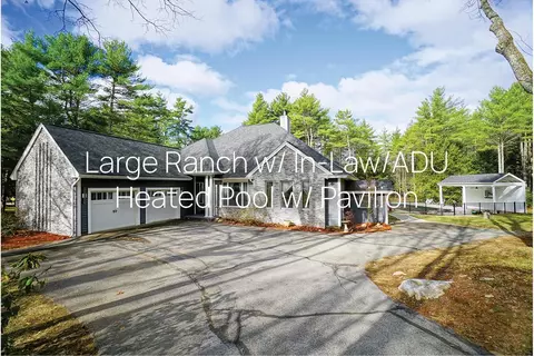 53 Meadow Fox Ln, Chester, NH 03036