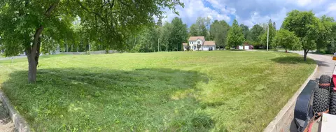 6 Alexis Dr, Burlington, VT 05408