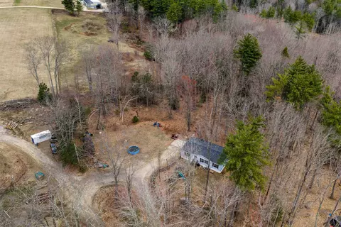 21 Julia Ave, Rochester, NH 03867