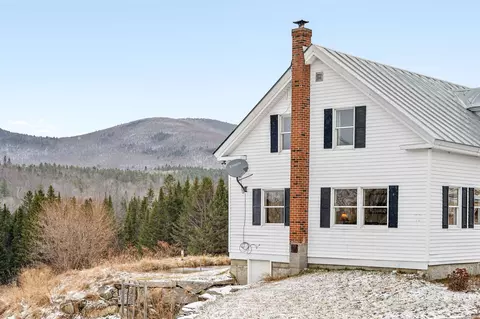 57 Manning Rd, East Barre, VT 05649