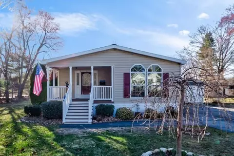 17 Winter St, Salem, NH 03079