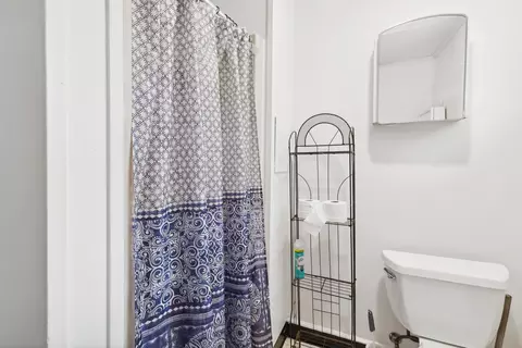 Bath - 13 Ocean Blvd, Hampton, NH 03842 photo 1 of 3