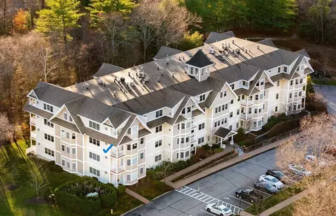 2 Sterling Hill Ln UNIT 232, Exeter, NH 03833