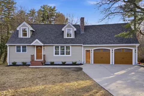 14 Ayer Cir, Seabrook, NH 03874