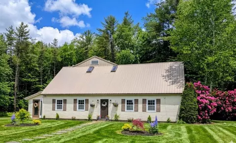 104 John Stark Hwy, Newport, NH 03773