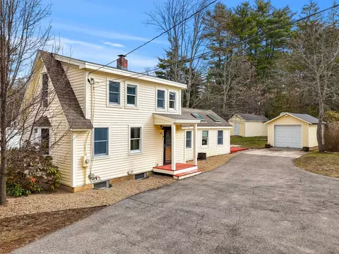 71 Old Rochester Rd, Dover, NH 03820