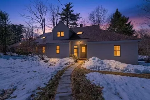 7 Muirfield Ln #24, Holderness, NH 03245
