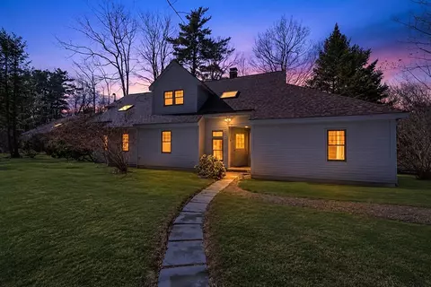 7 Muirfield Ln #24, Holderness, NH 03245