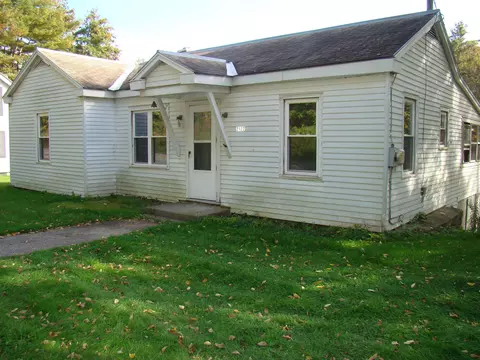 2122 Vt Route 140, Poultney, VT 05764