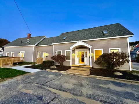 7 Jackson St, Rochester, NH 03867