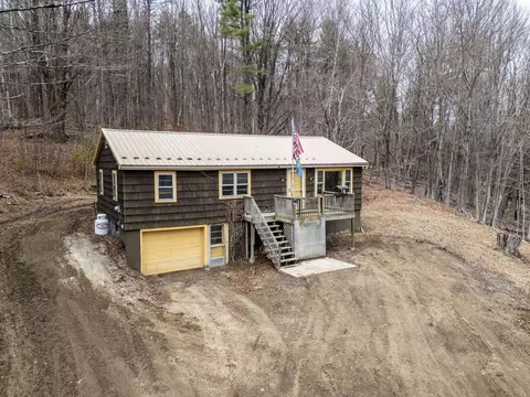 7256 Oak Hill Rd, Loudon, NH 03307