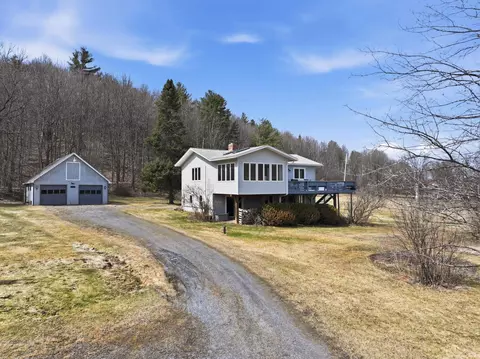 224 Silver St, Hinesburg, VT 05461