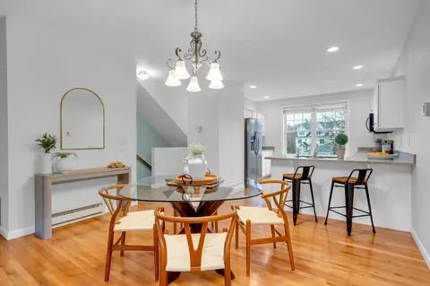 131 Court St #17, Exeter, NH 03833