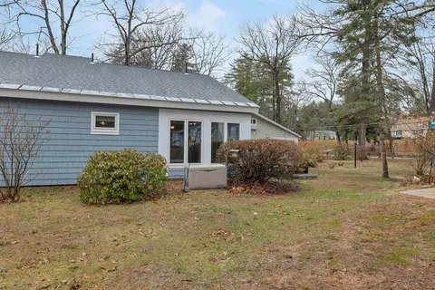 Exterior - 5 Piscataqua Rd, Concord, NH 03301 photo 9 of 10