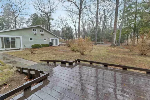 Exterior - 5 Piscataqua Rd, Concord, NH 03301 photo 2 of 10