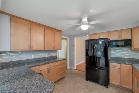 Kitchen - 5 Piscataqua Rd, Concord, NH 03301 photo 6 of 6