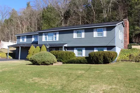 22 Jacqueline Ave, Claremont, NH 03743