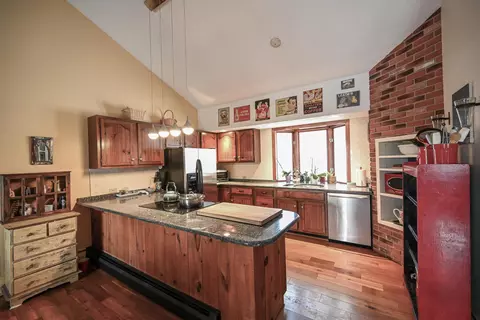 Kitchen - 103 Silver Cir, Barre, VT 05641 photo 1 of 6