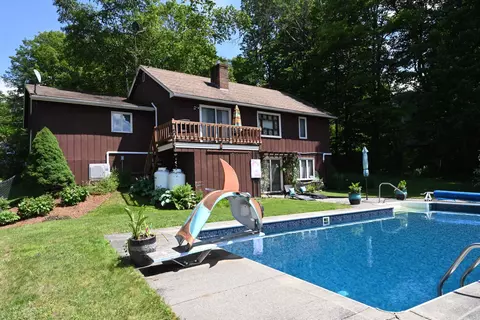 Exterior - 103 Silver Cir, Barre, VT 05641 photo 12 of 13