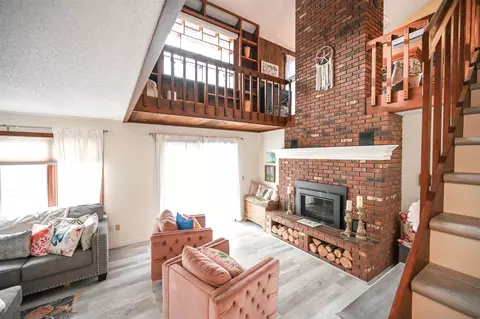 Living - 103 Silver Cir, Barre, VT 05641 photo 1 of 8
