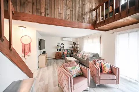 Living - 103 Silver Cir, Barre, VT 05641 photo 7 of 8