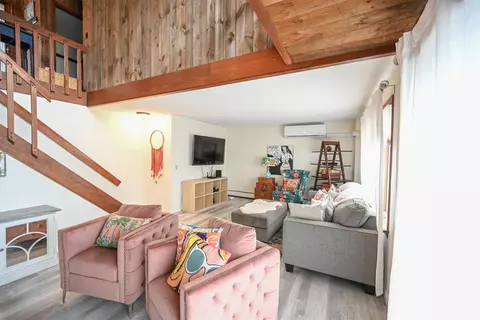 Living - 103 Silver Cir, Barre, VT 05641 photo 5 of 8