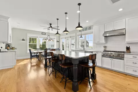 Kitchen - 6 Cora Ave, Hampton, NH 03842 photo 4 of 5