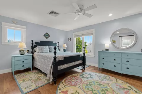 Bedroom - 6 Cora Ave, Hampton, NH 03842 photo 1 of 5