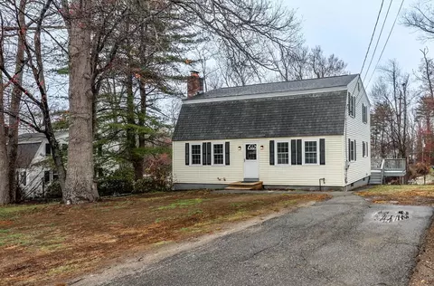 29 Nightingale Rd, Nashua, NH 03062